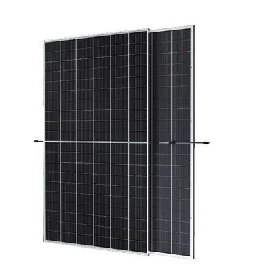 Τρίνα Vertex DEG20C.20 Ηλιακό πάνελ 590W Α βαθμού Μισό κόψιμο διπλό γυαλί 210mmx210mm