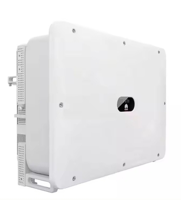 93.0kgs Huawei Sun2000-115ktl-m2 115kw Τρεις φάσεις στο δίκτυο Ηλιακός μετατροπέας Εμπορική