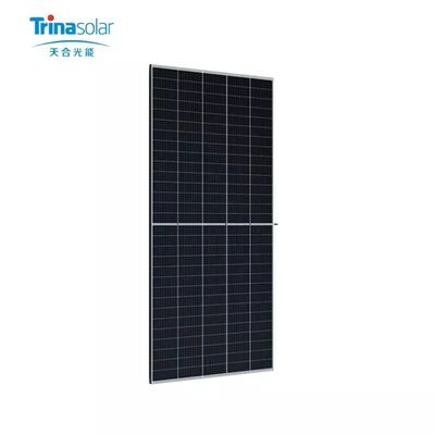 Trinasolar Vertex TSM-DE20 590W-610W Μονόπρόσωπο ηλιακό πάνελ με λευκό πίσω φύλλο